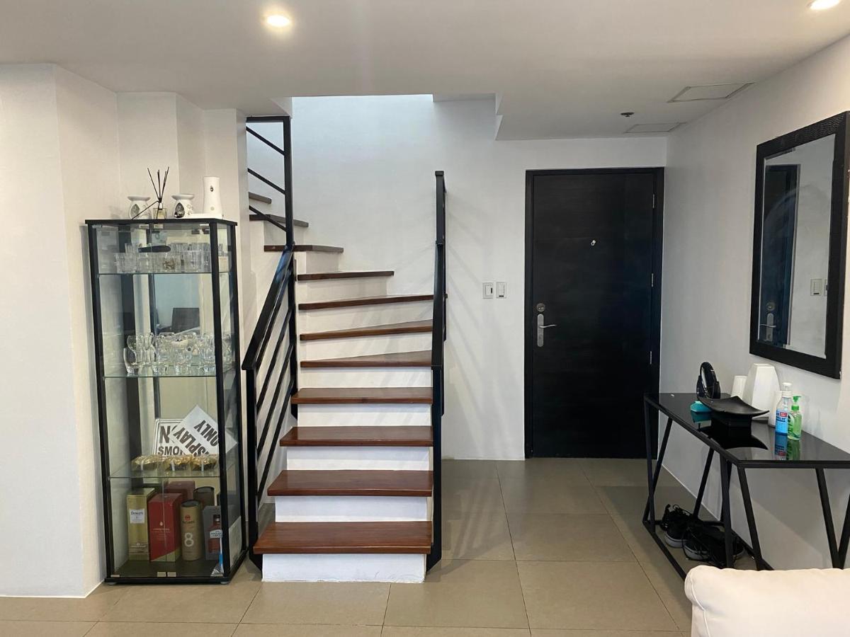 Penthouse Suite At Porto Vita Towers In Cubao Quezon City Manilla Buitenkant foto